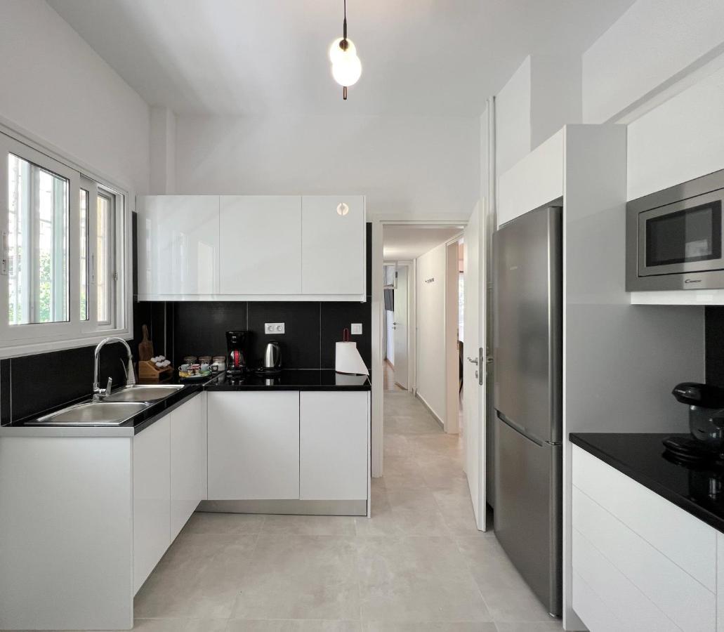 아테네 Mouson Modern 80Sqm Apt Next To Edem Beach 아파트 외부 사진